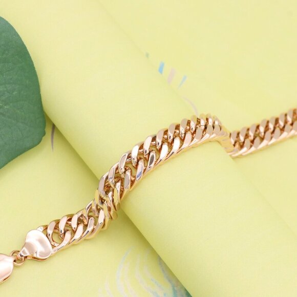 "Chunky Rose Gold Curb Chain Bracelet in Glossy Polished Finish, XPBL1159 - Picture 8 of 12